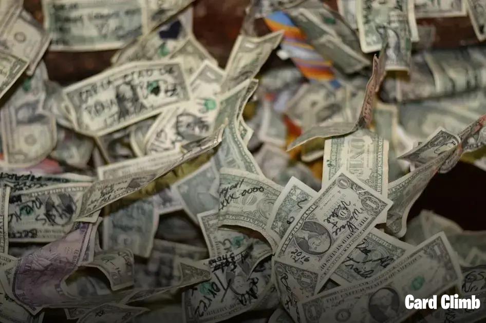 Money Tips for a Sustainable Lifestyle: Save Smartly